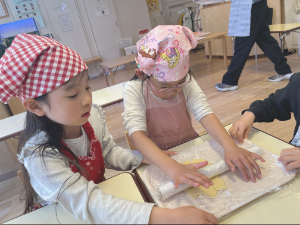 クッキーつくり